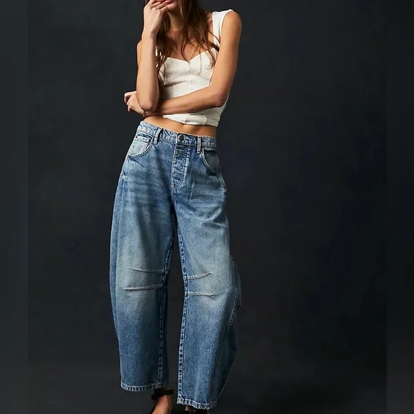 We the free barrel jeans - Picture 1 of 8